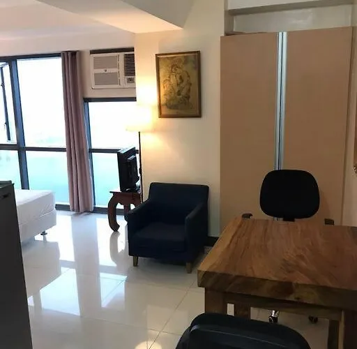 Casa Antonio At Viceroy Mckinley Hill Apartment