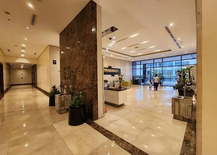 Casa Antonio At Viceroy Mckinley Hill Apartment *